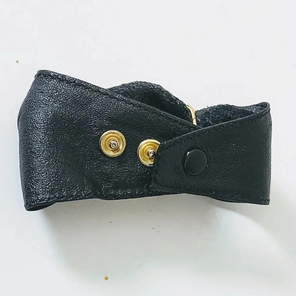 Surtoni Tomer Wrist Watch Rhinestones Snap Closure - Picture 4 of 4